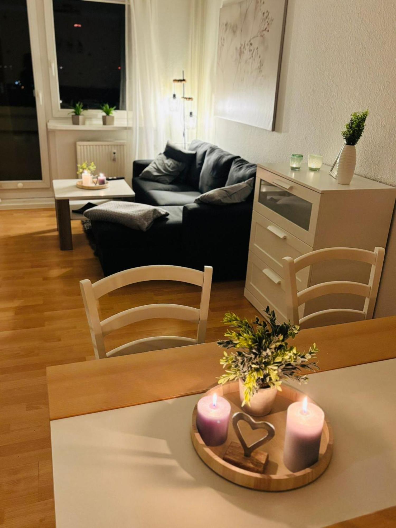 Schoene Ferienwohnung Ueber Den Daechern Von プラウエン エクステリア 写真
